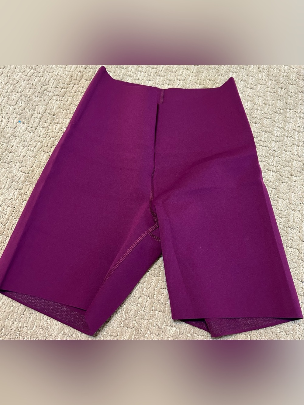 Lululemon Wunder Biker shorts size 8 NWOT
